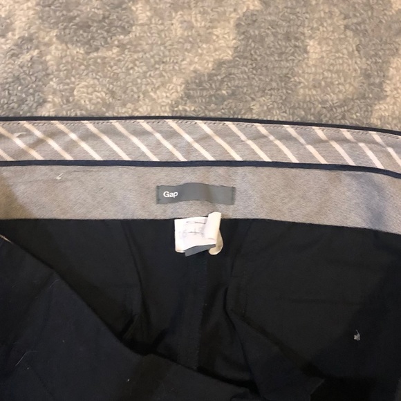 Gap Black Shorts Size 6 - Picture 3 of 3